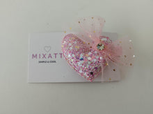 Carregar imagem no visualizador da galeria, Hair Clip Coração Glitter com Tule