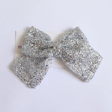 Carregar imagem no visualizador da galeria, Laço Glow Prata
